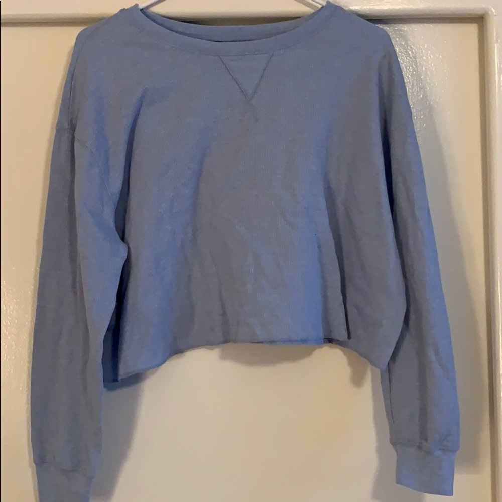 Long sleeve crop top